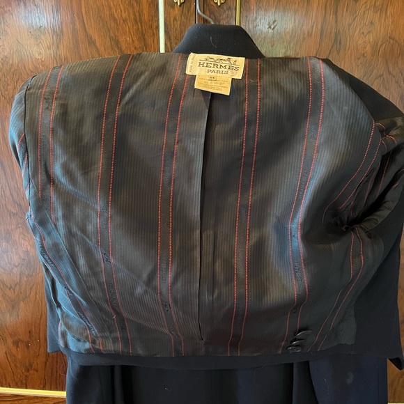 Hermes New w/HermesTag Jacket&Skirt Ensemble Size 34/2. Jacket with everything! - Picture 6 of 8